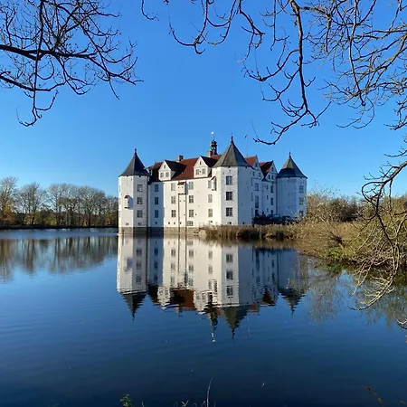 Holiday home Ostseekueste 16